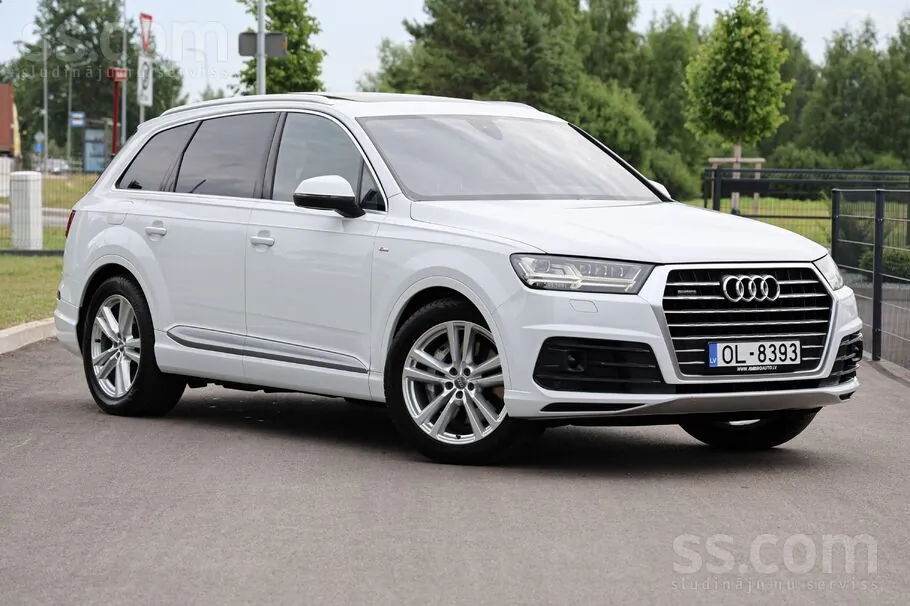 Audi Q7 2015 photo 3