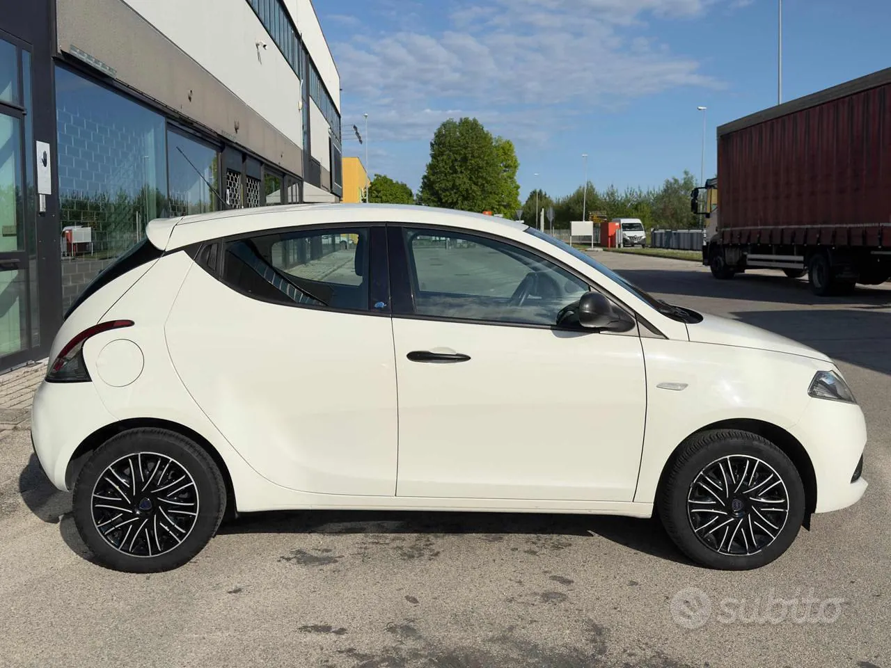 Lancia Ypsilon 2019 photo 5