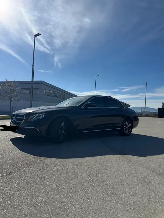 Mercedes-Benz E-Class 2021 photo 3