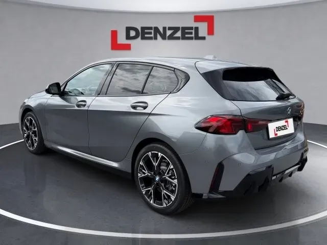 BMW 1 Series 2026 photo 3