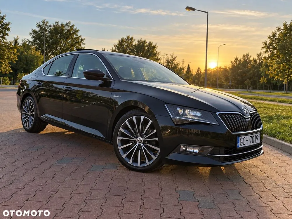 Skoda Superb 2016 photo 4
