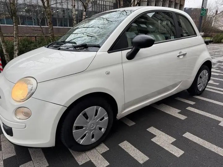 Fiat 500 2011 photo 3