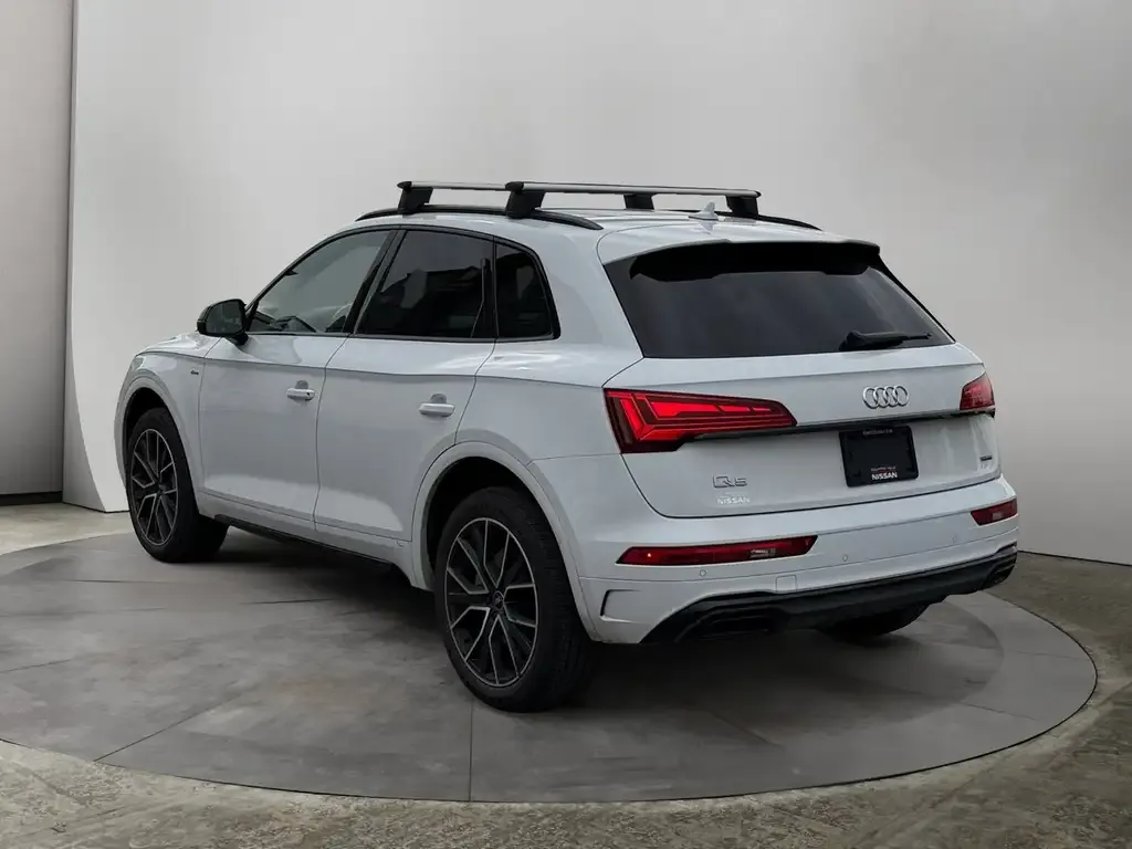 Audi Q5 2022 photo 3