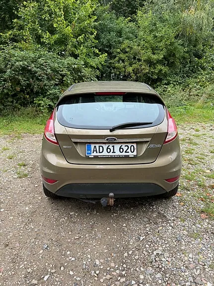 Ford Fiesta 2013 photo 4