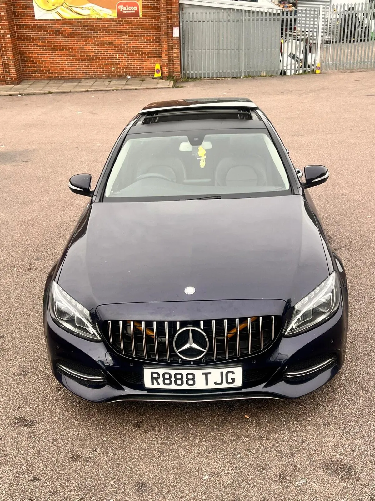 Mercedes-Benz C-Class 2015 photo 3