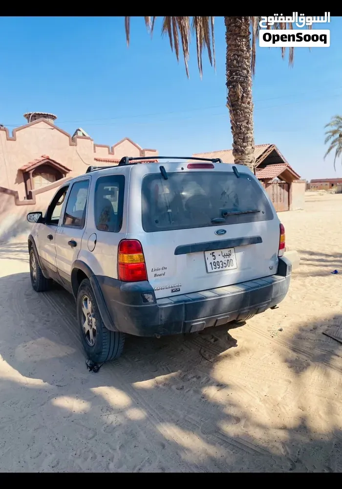 Ford Maverick 2004 photo 2