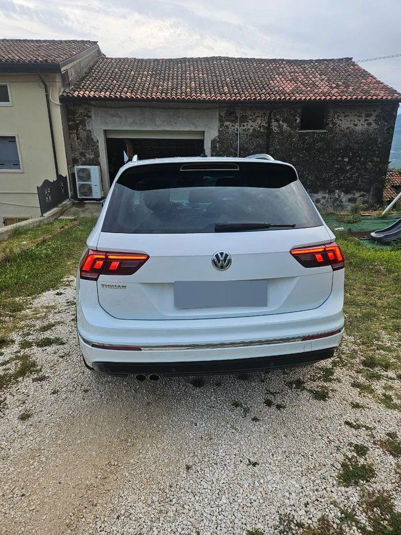 Volkswagen Tiguan 2018 photo 3