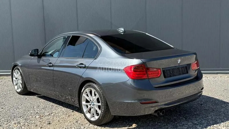 BMW 330 2013 photo 3