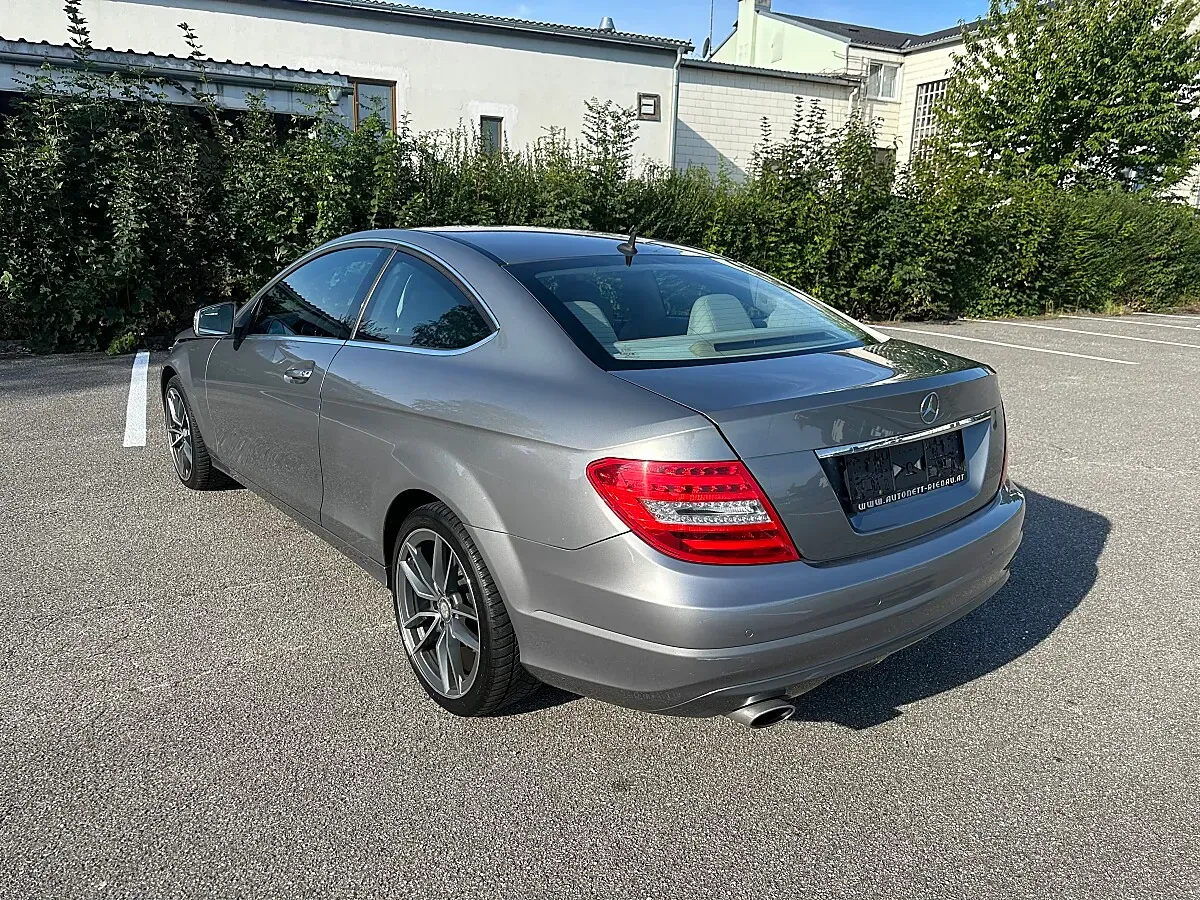 Mercedes-Benz C-Class 2014 photo 3