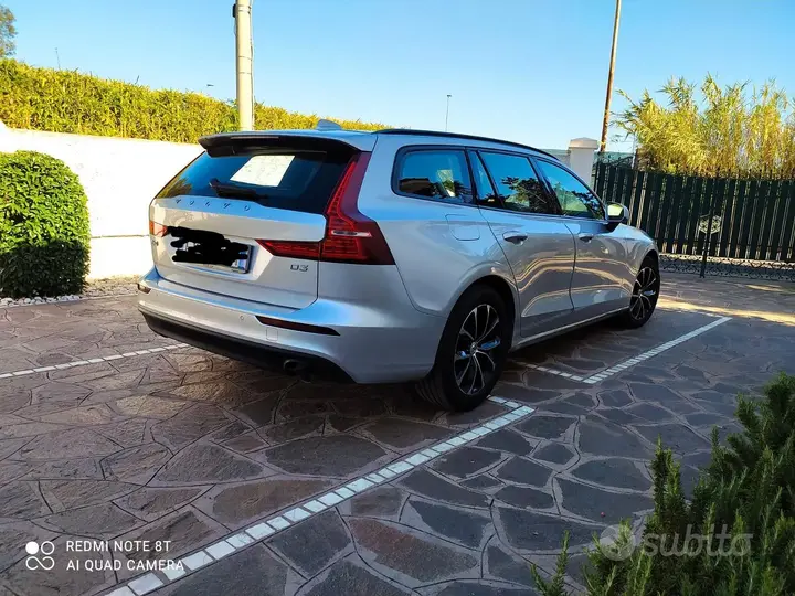 Volvo V60 2019 photo 2