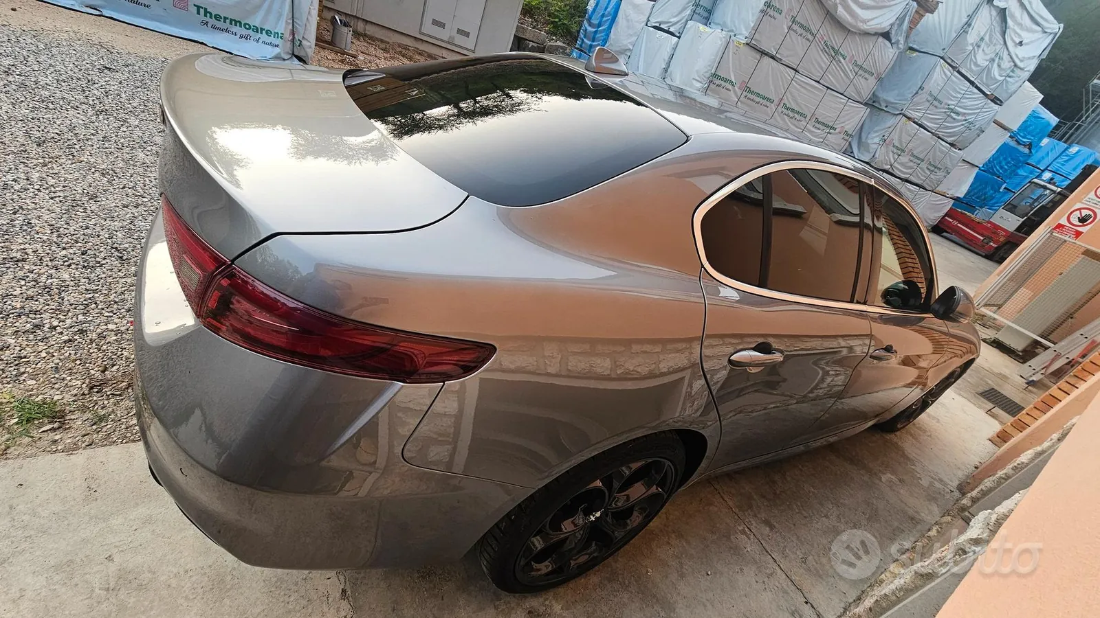Alfa Romeo Giulia 2019 photo 3