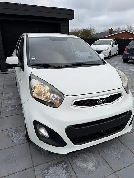 Kia Picanto 2013 photo 2