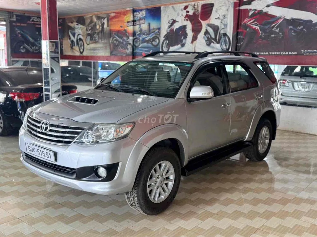 Toyota Fortuner 2014 photo 5