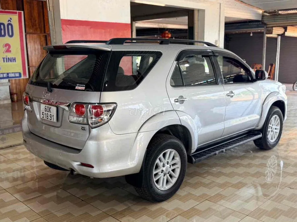 Toyota Fortuner 2014 photo 3