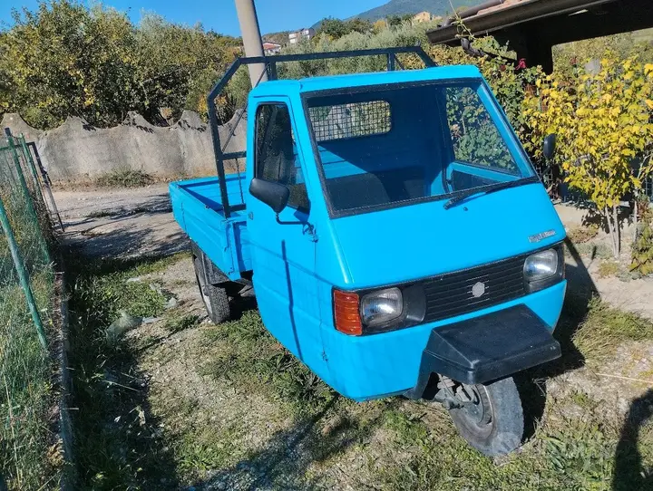 Piaggio Ape