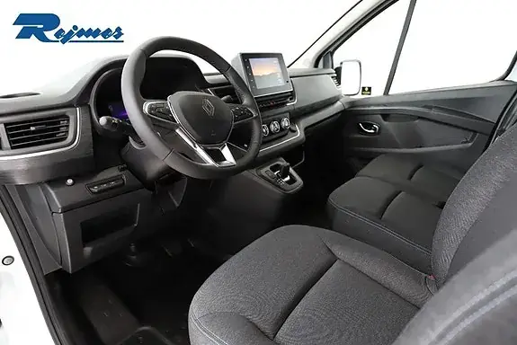 Renault Trafic 2027 photo 2