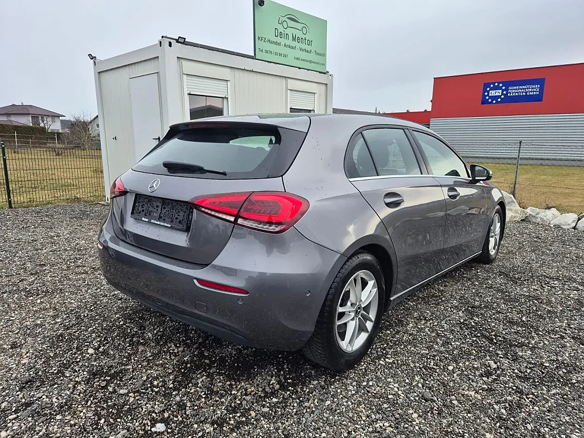 Mercedes-Benz A-Class 2018 photo 2