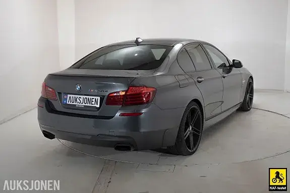 BMW M550D 2015 photo 4