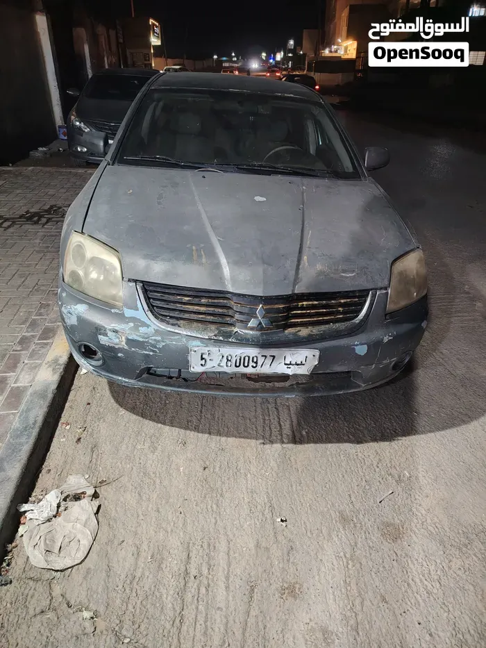 Mitsubishi Galant