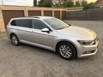 Volkswagen Passat 2017 photo 2