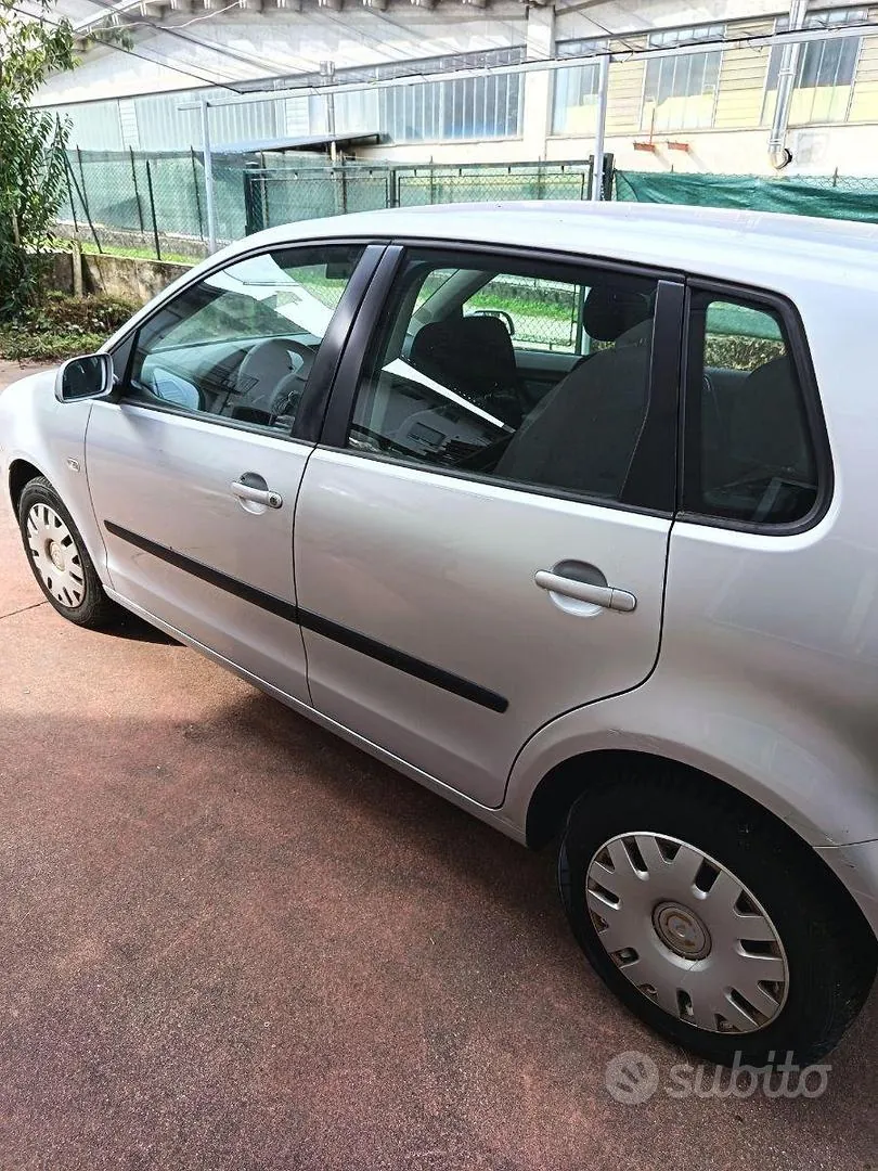 Volkswagen Polo 2004 photo 5