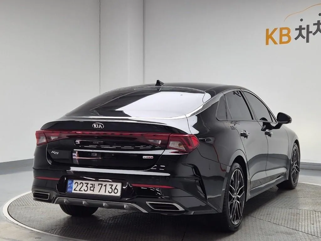 Kia K5 2021 photo 3