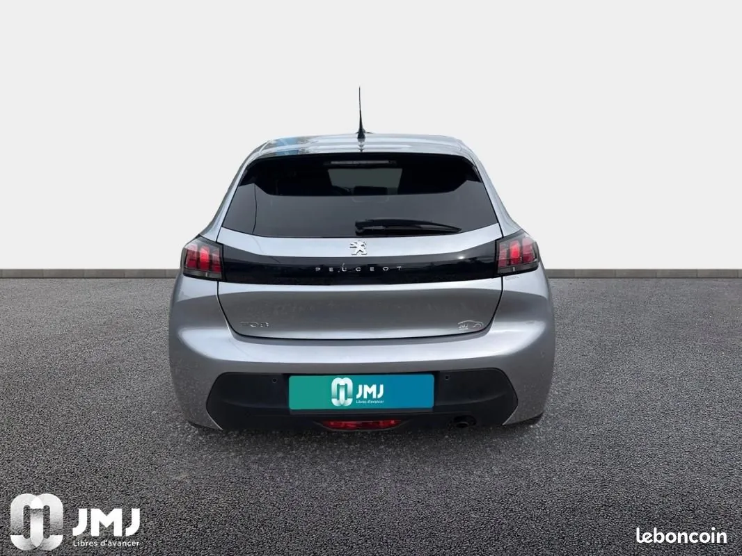 Peugeot 208 2022 photo 3