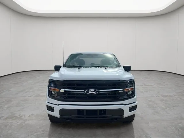 Ford F-150 2026 photo 2