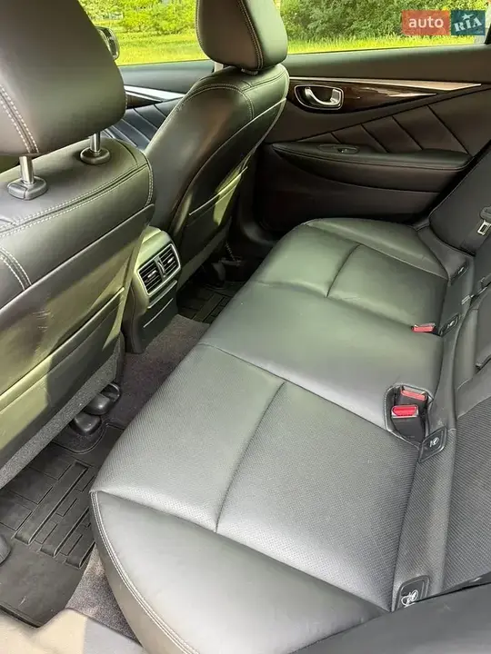 Infiniti Q50 2019 photo 5