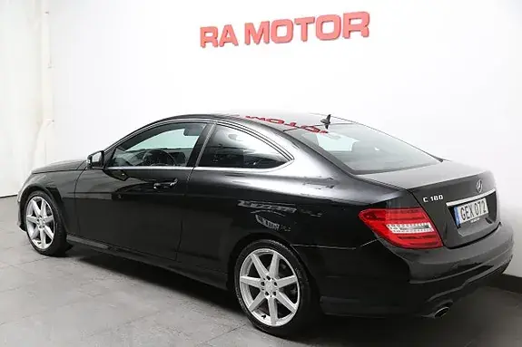 Mercedes-Benz C180 2013 photo 4