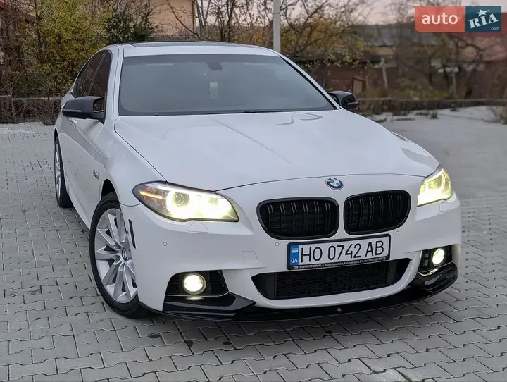 BMW 5 Series 2015 photo 5