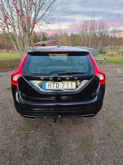 Volvo V60 2016 photo 3