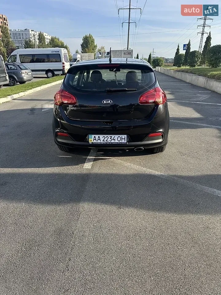Kia Ceed 2013 photo 3
