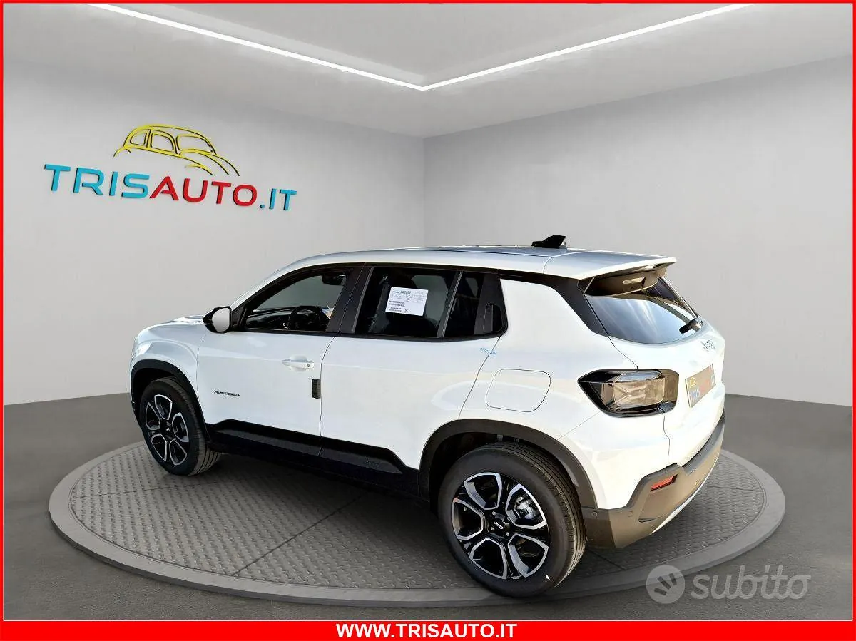 Jeep Avenger 2026 photo 2