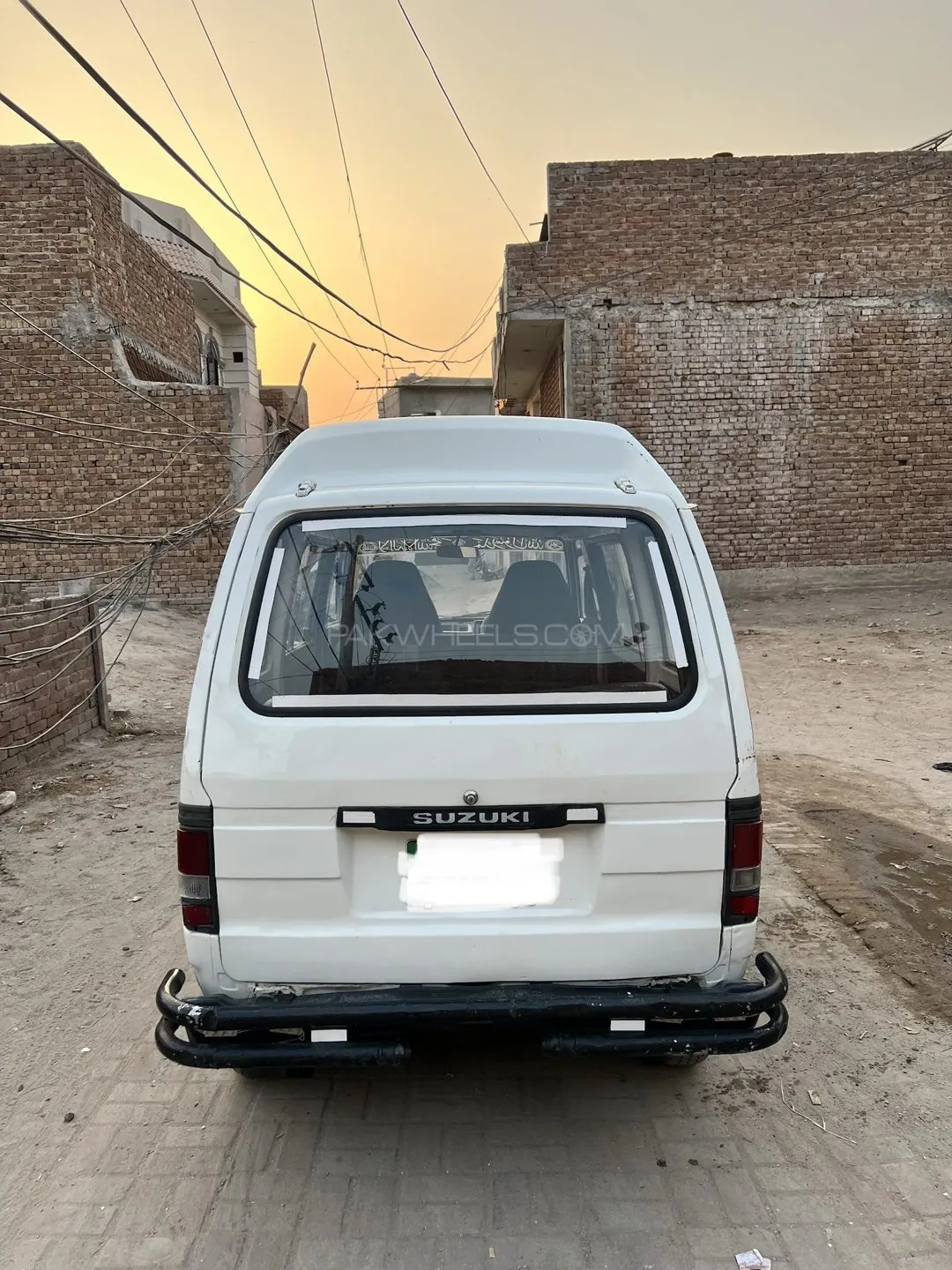 Suzuki Bolan