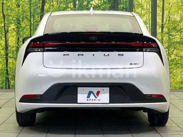 Toyota Prius 2024 photo 4