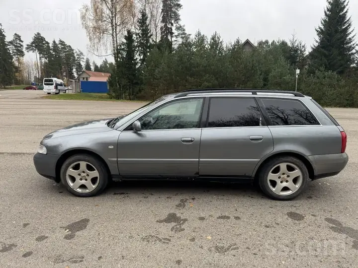 Audi A4 2001 photo 5