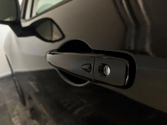 Nissan Micra 2018 photo 3