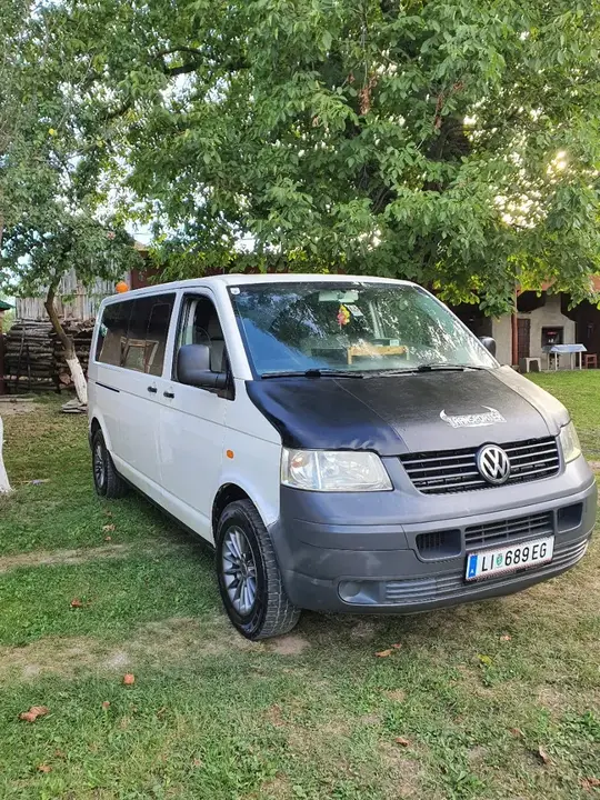 Volkswagen T5 2005 photo 3