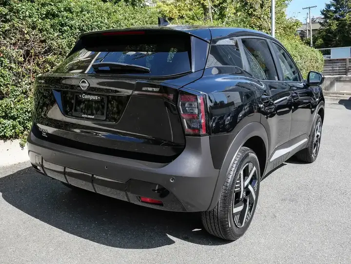 Nissan Kicks 2025 photo 4