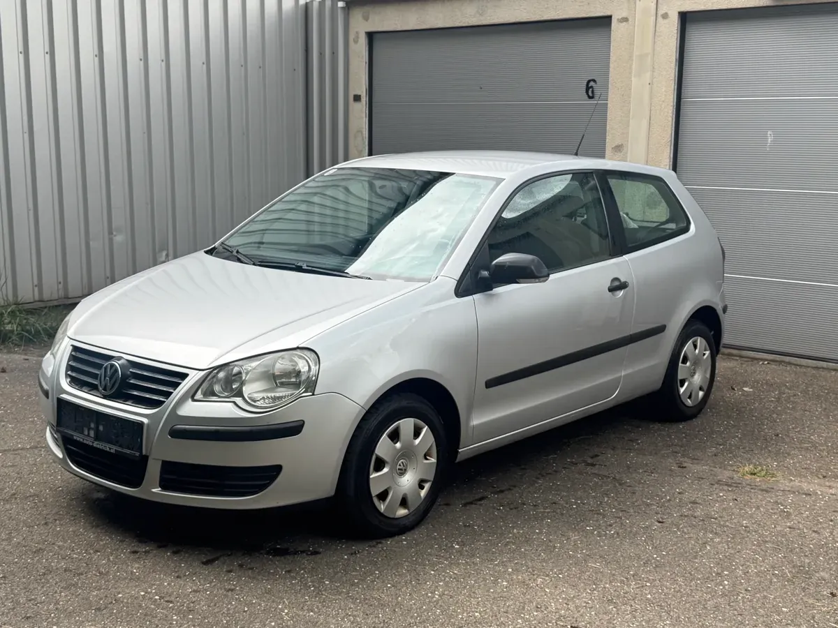 Volkswagen Polo 2009 photo 2
