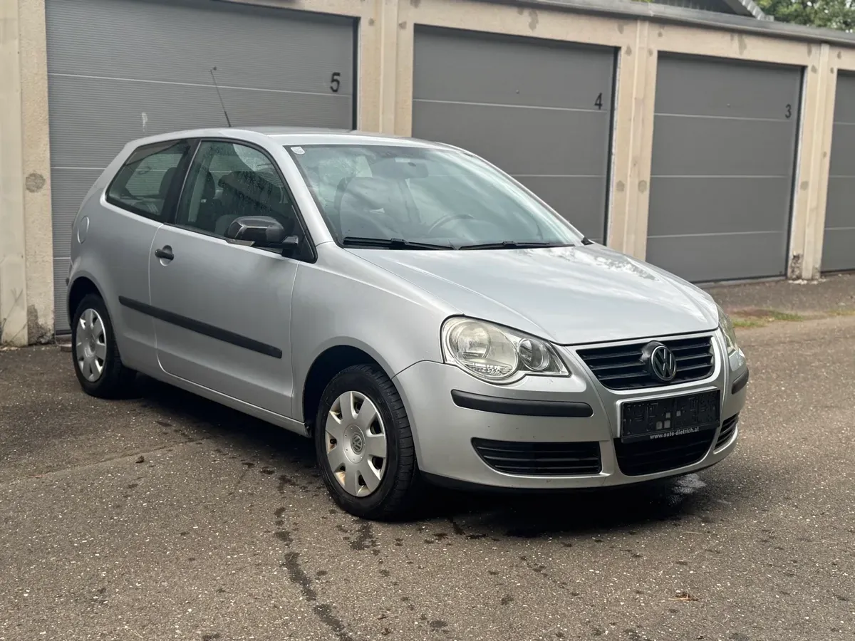 Volkswagen Polo 2009 photo 3