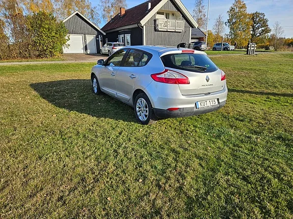 Renault Megane Iii 2014 photo 3