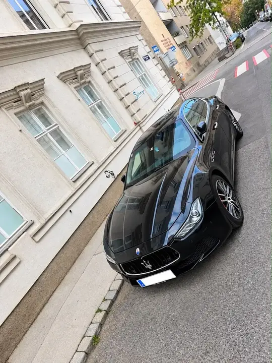 Maserati Ghibli 2014 photo 2