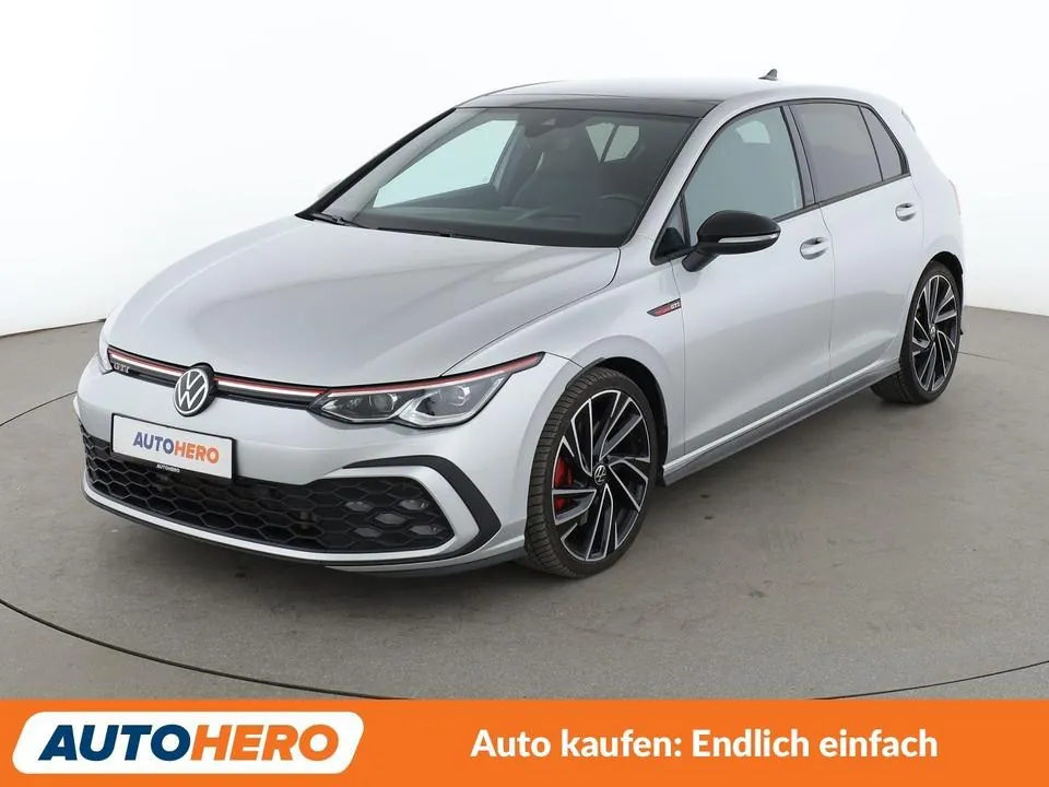 Volkswagen Golf Viii