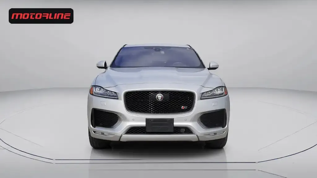Jaguar F-Pace 2018 photo 3