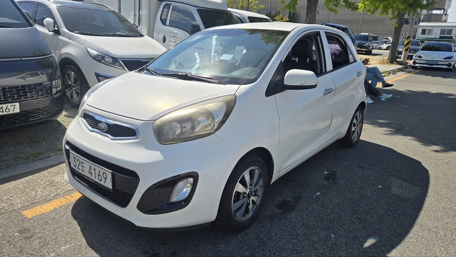 Kia Omnium