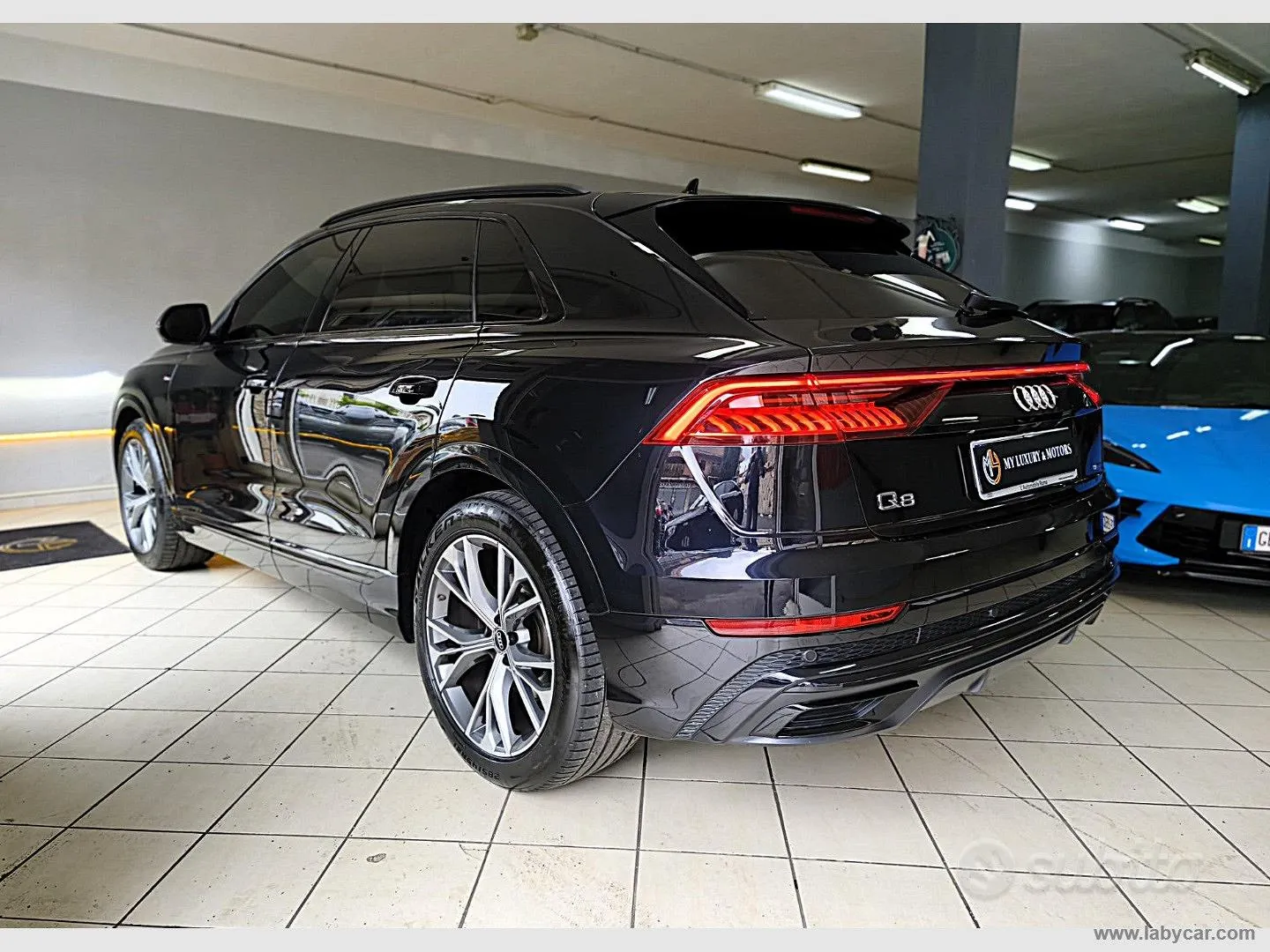 Audi Q8 2021 photo 4