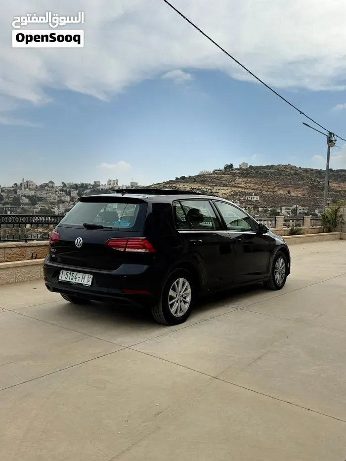 Volkswagen Golf 2018 photo 4