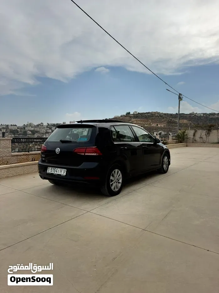 Volkswagen Golf 2018 photo 3
